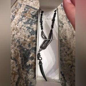 Stella & Dot Arlo Horn Pendant